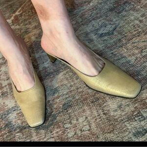 Stuart Weitzman Elegant Gold Mules
